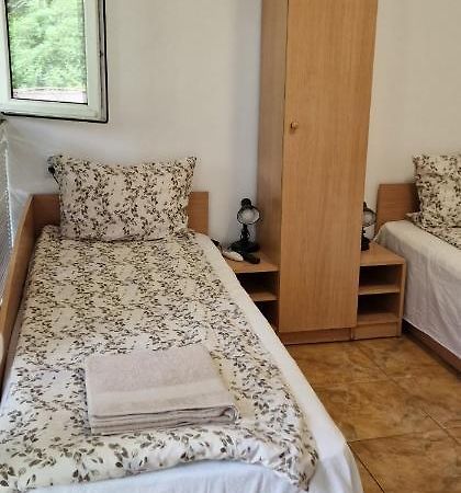Guest House Selin Βελίκο Τίρνοβο Εξωτερικό φωτογραφία